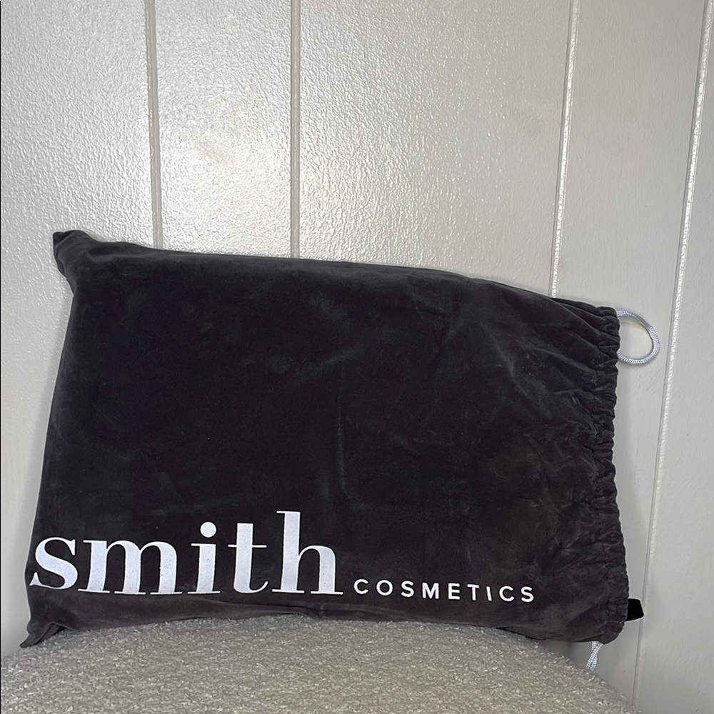 Brand new with box and dust bag Smith Cosmetics Brush Holder
